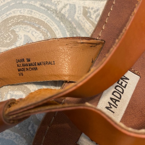 Steve Madden sandals - Picture 2 of 4